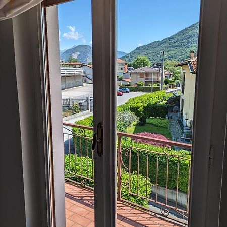 Relax E Passeggiate Tra Laghi E Monti Apartamento Casale Corte Cerro Exterior foto