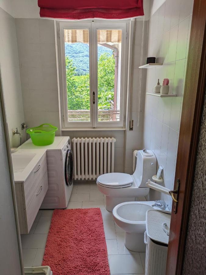 Relax E Passeggiate Tra Laghi E Monti Apartamento Casale Corte Cerro Exterior foto